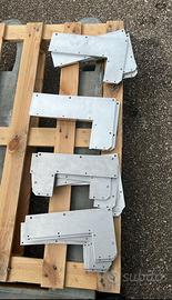 Blocco di staffe ad L