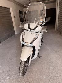 Honda Sh 350 Bianco pari al nuovo