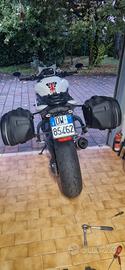 telaietto +borse givi per triumph speed triple 105