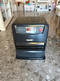Tosai SRE 301, con potenza massima di 3.000 W.