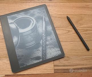 Amazon Kindle Scribe pari al nuovo