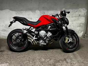 mv agusta brutale 675 (A2)