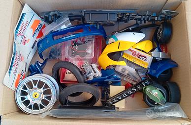 Modellini auto e moto - pezzi di ricambio