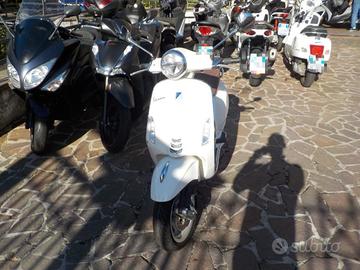 PIAGGIO Vespa 50 primavera PRIMAVERA 50 4T - EU