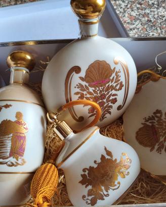 Set dipinto a mano in oro zecchino
