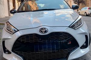 Toyota Yaris 1.5 Hybrid 115 GR Sport