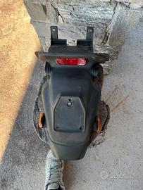 Porta targa phantom f12