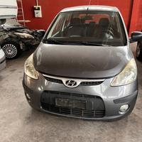 HYUNDAI i10 RICAMBI USATI GARANTITI