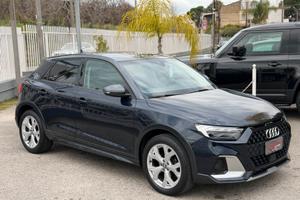 Audi A1 citycarver 30 TFSI S tronic Admired