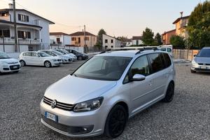 Volkswagen Touran 1.6 TDI DPF Comfortline BMT