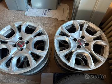 Cerchi e gomme r16 fiat 500