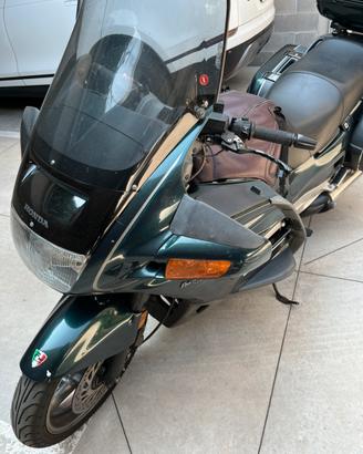 Honda Pan European ST 1100