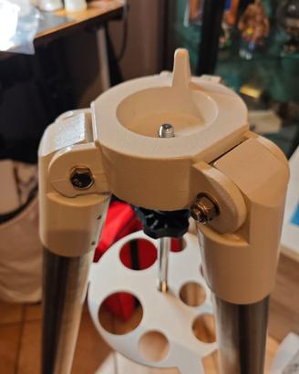 Treppiede eq5 / heq5 telescopio