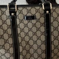 Bauletto Gucci con garanzia e pezzettino di stoffa