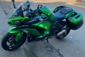 Kawasaki z1000sx tourer