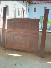 Letto una piazza e mezza in legno