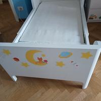lettino Ikea estensibile Sundvik 