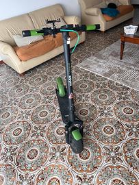 Monopattino elettrico Nilox lizard