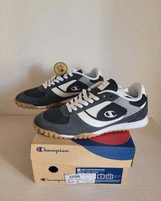 Sneaker Champion 38.5 nuove