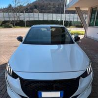 Peugeot e208 GT line 136 cv