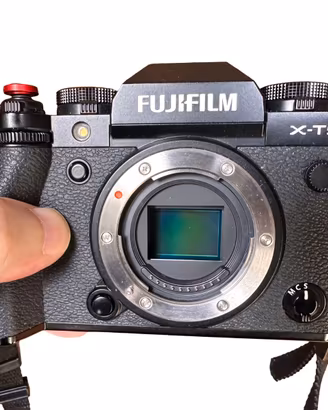 FUJIFILM X-T5 nera- PARI AL NUOVO - 4.641 shot