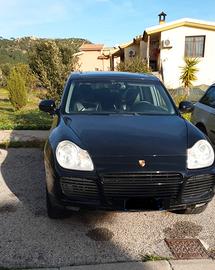 Porsche Cayenne S4.5 V8