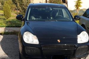 Porsche Cayenne S4.5 V8