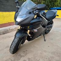 Honda CBR 600 - 2011