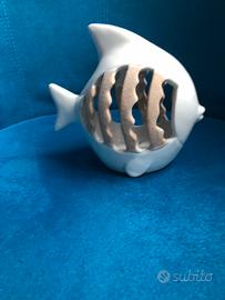 Pesce marino in ceramica con luce led