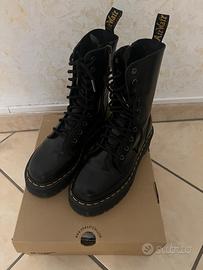 Stivali dr martens