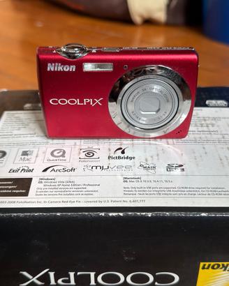 Nikon Coolpix (2003)