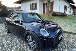MINI Mini Cabrio (F57) - 2021