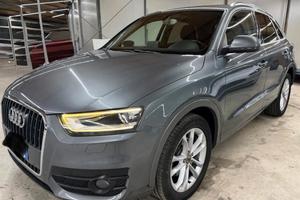 Audi q3 2.0 quattro 140cv full