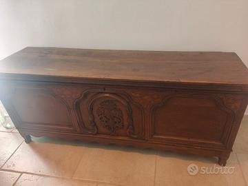 Cassapanca antica legno massello intagliata vintag