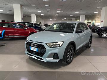 Audi A1 allstreet 30 TFSI S tronic Identity Contra