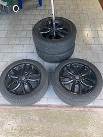 Gomme runflat 205/55 r17     91v