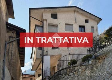 CASA INDIPENDENTE A POLAVENO