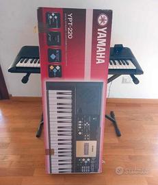 tastiera Yamaha YPT-220