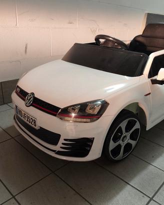 Macchina elettrica per bambini 