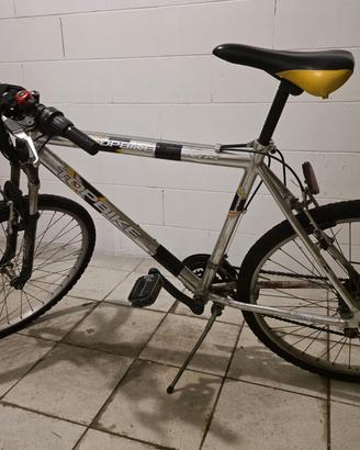 Mountain bike, Top Bike