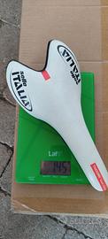 Sella bici corsa carbonio