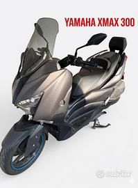 bellisssimo scooter Yamaha x-max 300