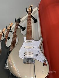 Chitarra "cort" nuova g250 silver