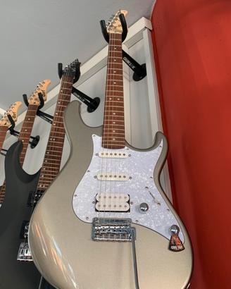 Chitarra "cort" nuova g250 silver