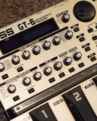 Pedaliera multieffetto per chitarra - Boss GT-6