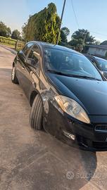 Fiat Bravo 1.9 multijet interni in pelle