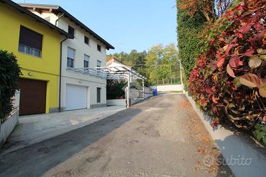 CASA SEMINDIPENDENTE A TRAVERSETOLO