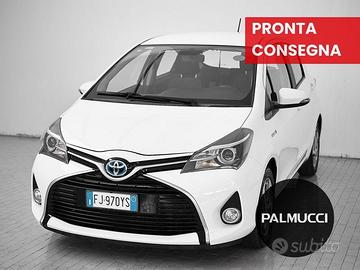 Toyota Yaris 1.5 HSD E-CVT Hybrid Trend Red E...