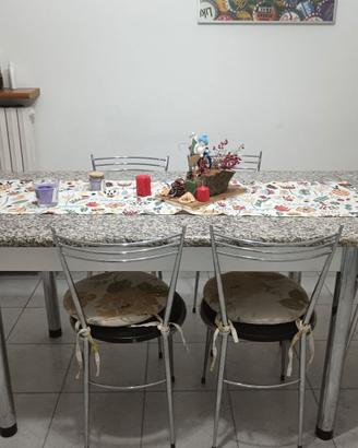 Tavolo in marmo