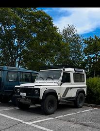 Land rover defender 90 300 tdi